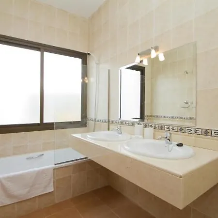 Villa Blanca.1